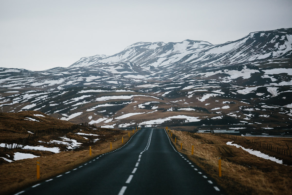 View driving towards Landmannalaugar